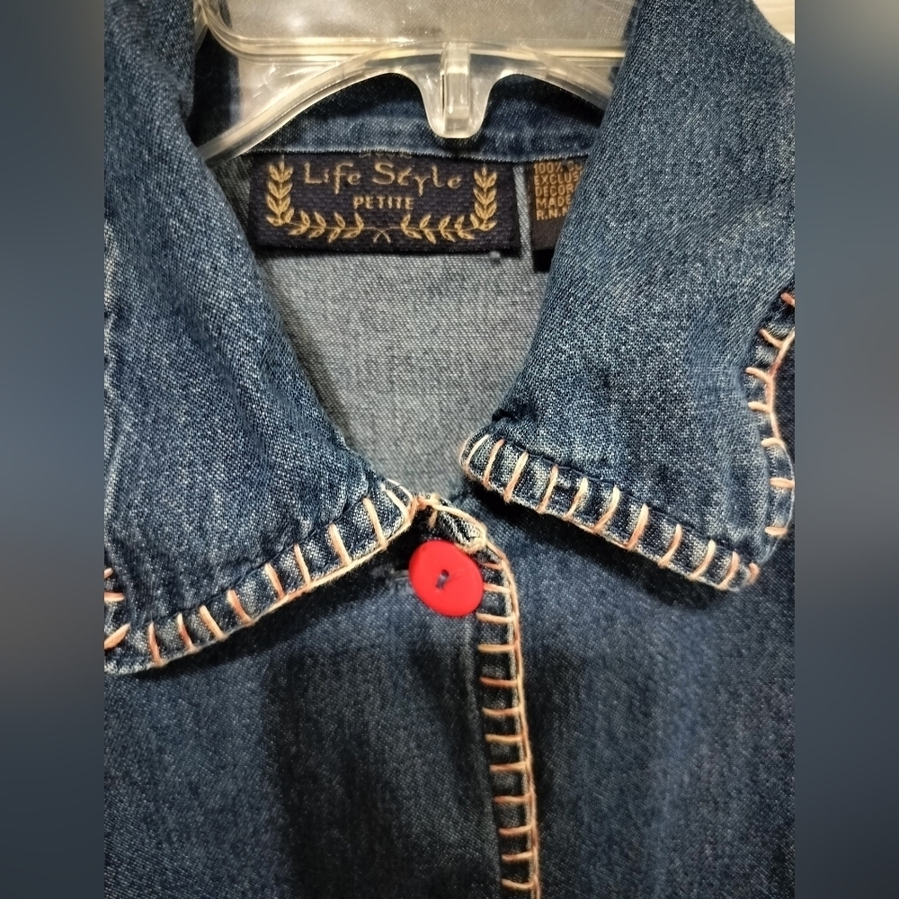 2072)Vintage Life Style Petite Applique Multicolor Cats Denim Button down Top PL - Picture 5 of 9